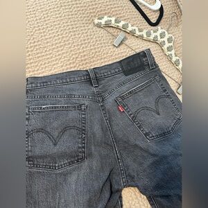 LEVIS WEDGIE STRAIGHT JEANS